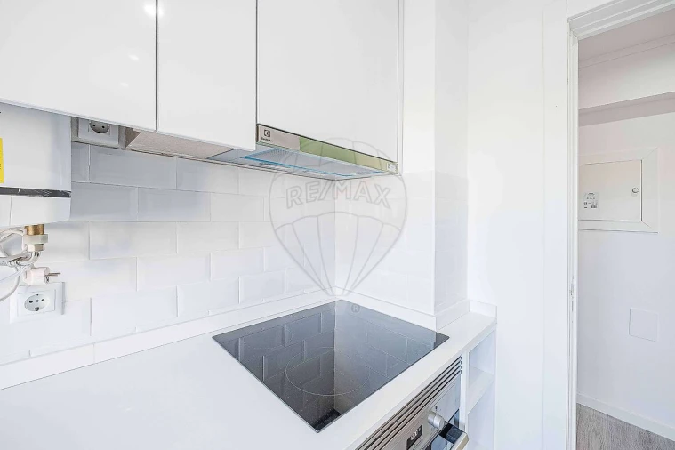 Apartamento T3 para Venda em Póvoa de Santo Adrião e Olival Basto Foto 16