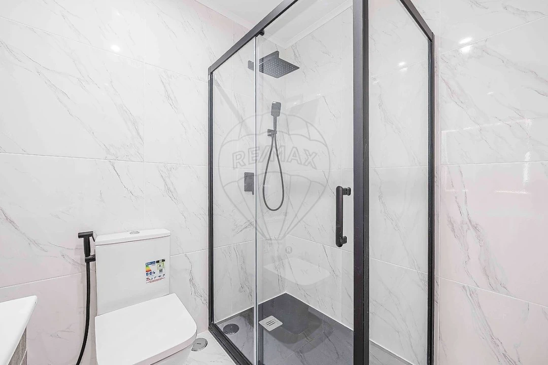 Apartamento T3 para Venda em Póvoa de Santo Adrião e Olival Basto Foto 42