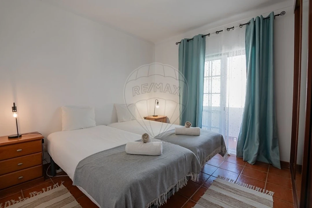 Moradia T2 para Arrendamento em Longueira/Almograve Foto 13