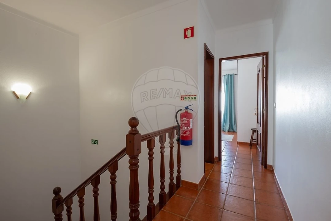 Moradia T2 para Arrendamento em Longueira/Almograve Foto 11