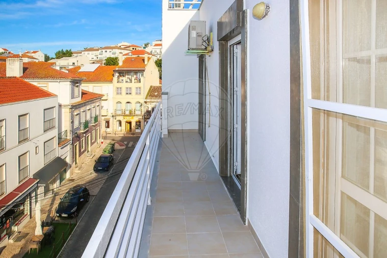 Apartamento T2 para Venda em Azambuja Foto 22