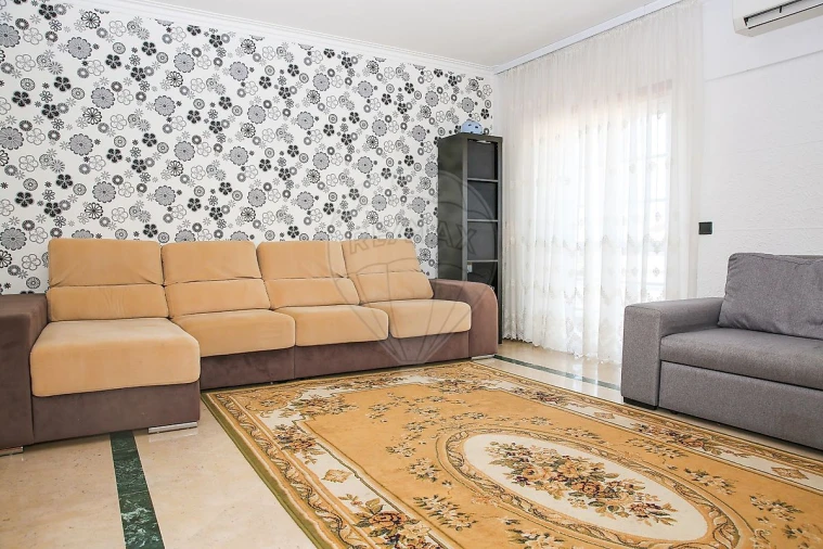 Apartamento T2 para Venda em Azambuja Foto 3