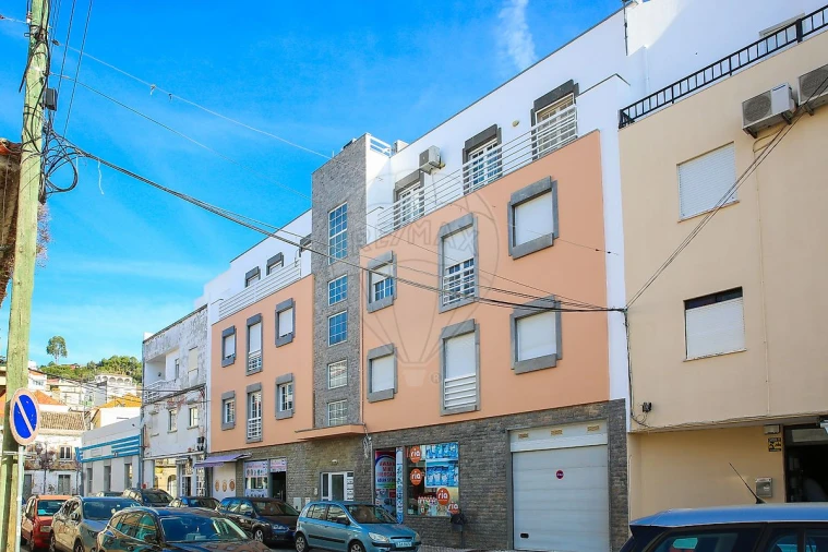 Apartamento T2 para Venda em Azambuja Foto 2