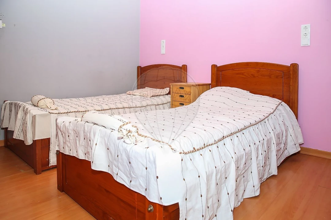 Apartamento T3 para Venda em Águas Livres Foto 12