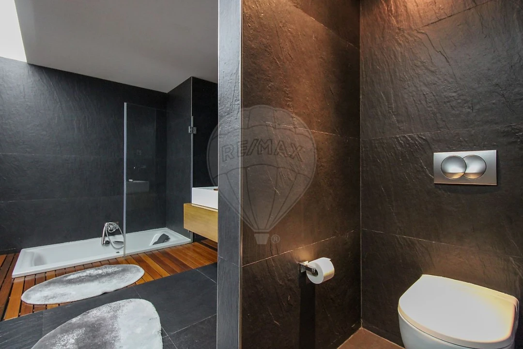 Moradia T3 para Venda em Salreu Foto 33