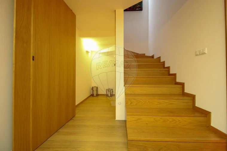 Moradia T3 para Venda em Salreu Foto 24