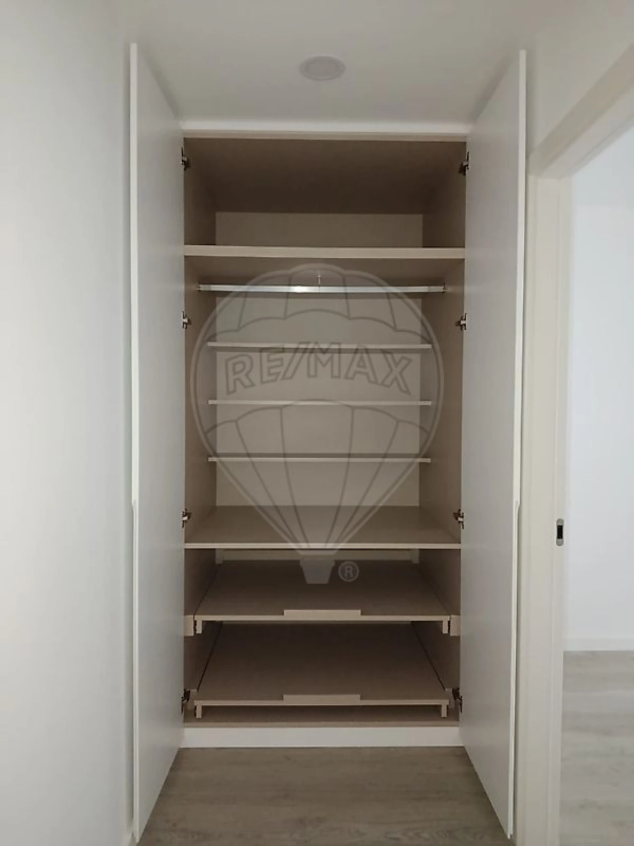 Apartamento T2 para Arrendamento em Aradas Foto 22