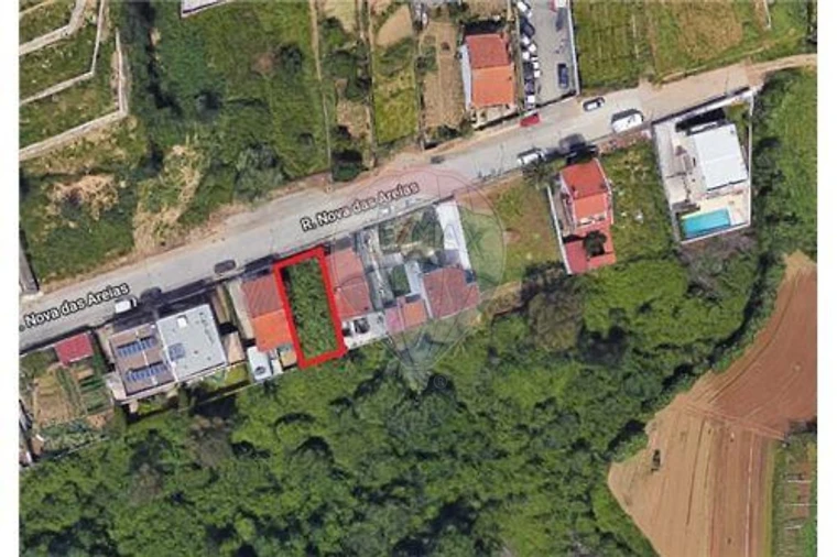 Terreno para Venda em Campanhã Foto 3