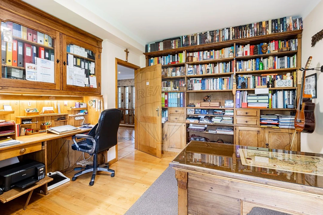 Moradia T4 para Venda em Mouçós e Lamares Foto 21