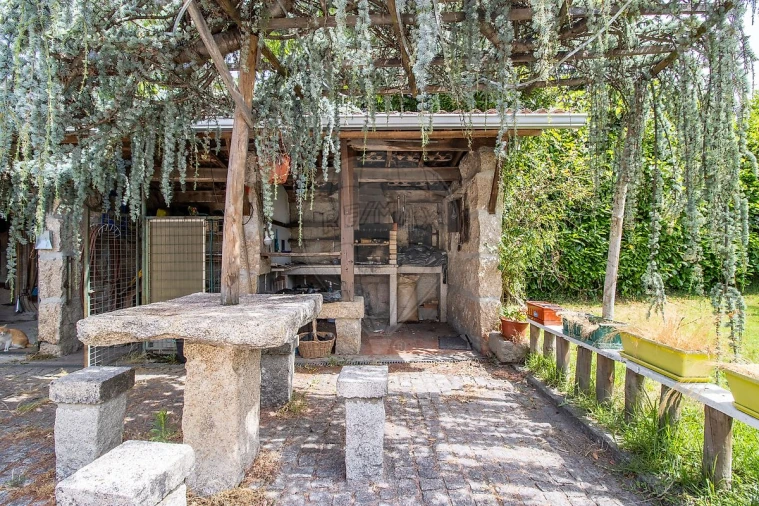 Moradia T4 para Venda em Mouçós e Lamares Foto 31