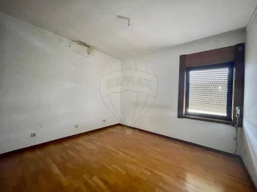 Apartamento T3 para Venda em Fânzeres e São Pedro da Cova
