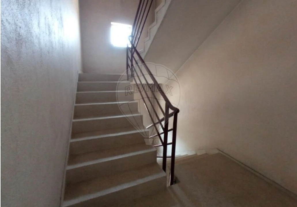 Apartamento T3 para Venda em Fânzeres e São Pedro da Cova Foto 21