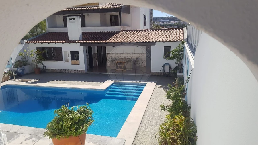 Moradia T3 para Venda em Sesimbra (Castelo) Foto 16