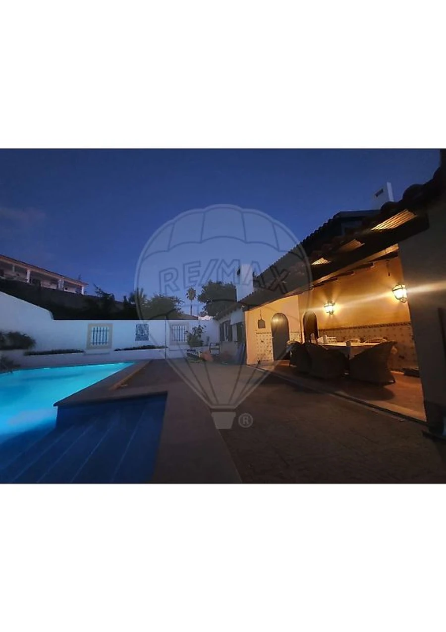 Moradia T3 para Venda em Sesimbra (Castelo) Foto 23