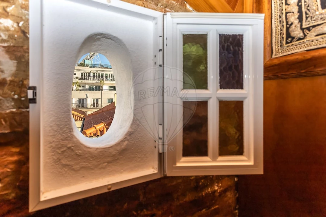 Apartamento T1 para Venda em Sesimbra (Santiago) Foto 17