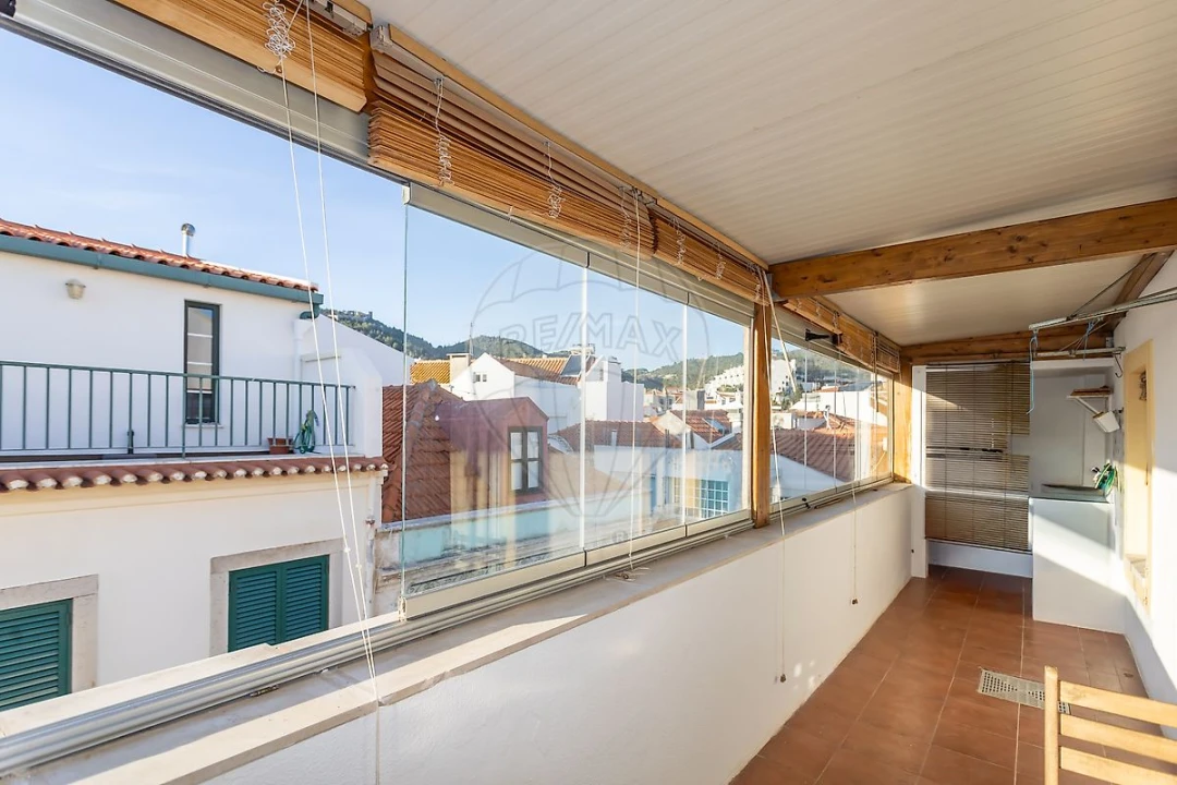 Apartamento T1 para Venda em Sesimbra (Santiago) Foto 9