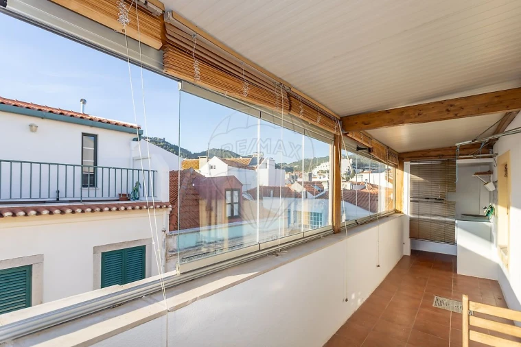 Apartamento T1 para Venda em Sesimbra (Santiago) Foto 9