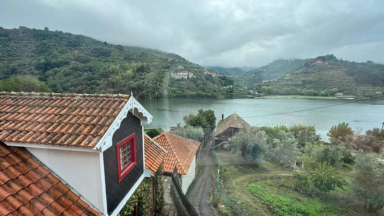 Quinta T0 para Venda em Barqueiros Foto 1