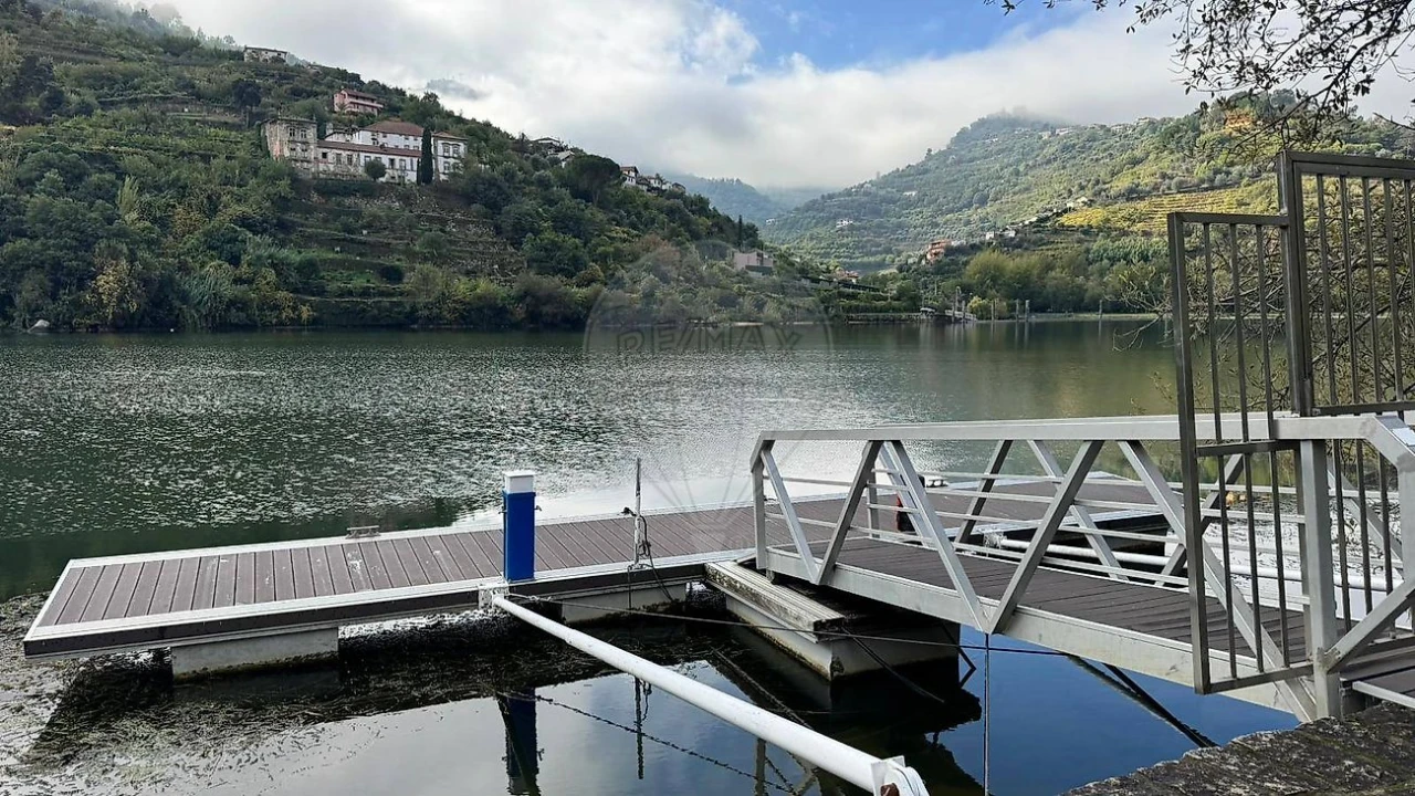 Quinta T0 para Venda em Barqueiros Foto 20