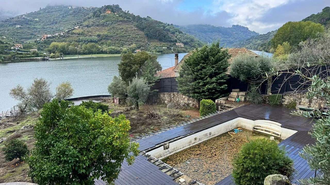 Quinta T0 para Venda em Barqueiros Foto 12