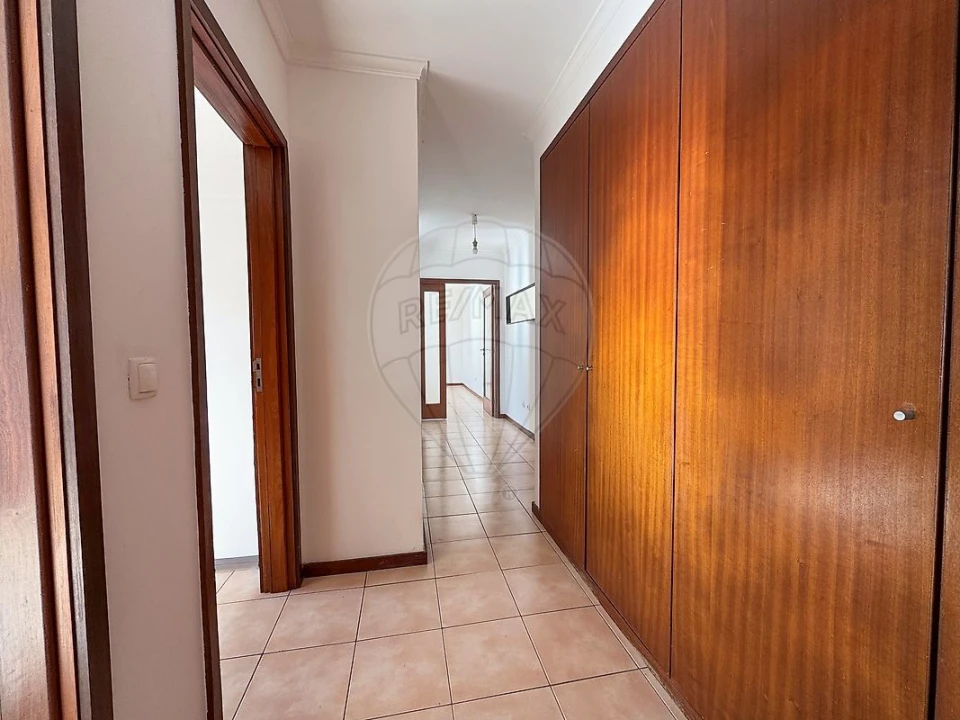 Apartamento T2 para Venda em Rio Meão Foto 7