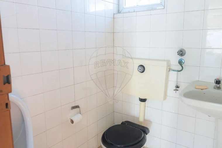 Loja para Venda em Escapães Foto 14