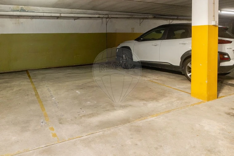 Apartamento T3 para Venda em Espinho Foto 26