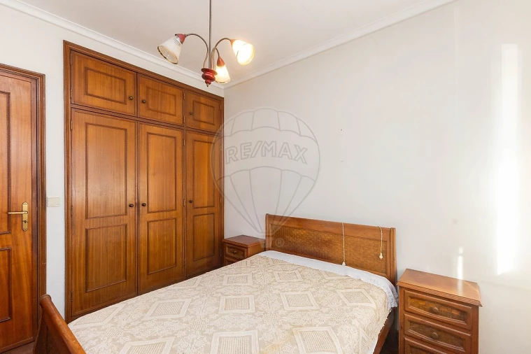 Apartamento T3 para Venda em Espinho Foto 22