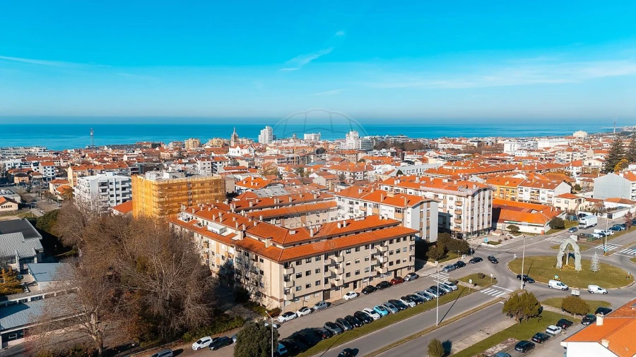 Apartamento T3 para Venda em Espinho Foto 2