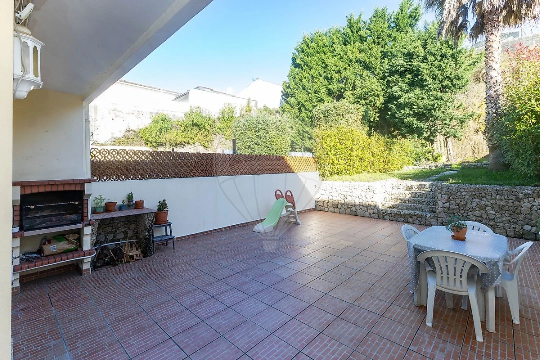 Moradia T3 para Venda em Fornos Foto 36