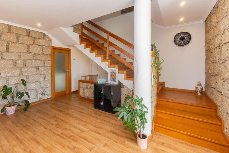 Moradia T3 para Venda em Fornos Foto 17