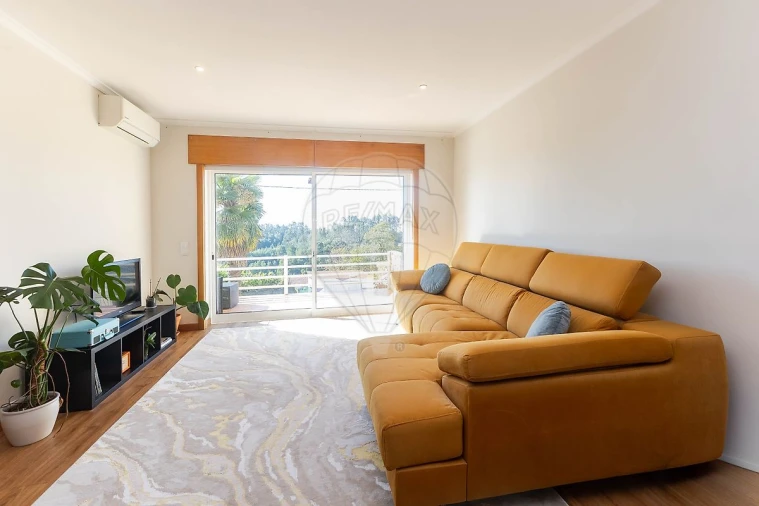 Moradia T3 para Venda em Fornos Foto 10