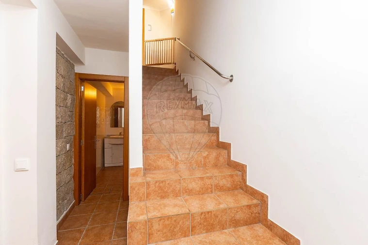 Moradia T3 para Venda em Fornos Foto 42