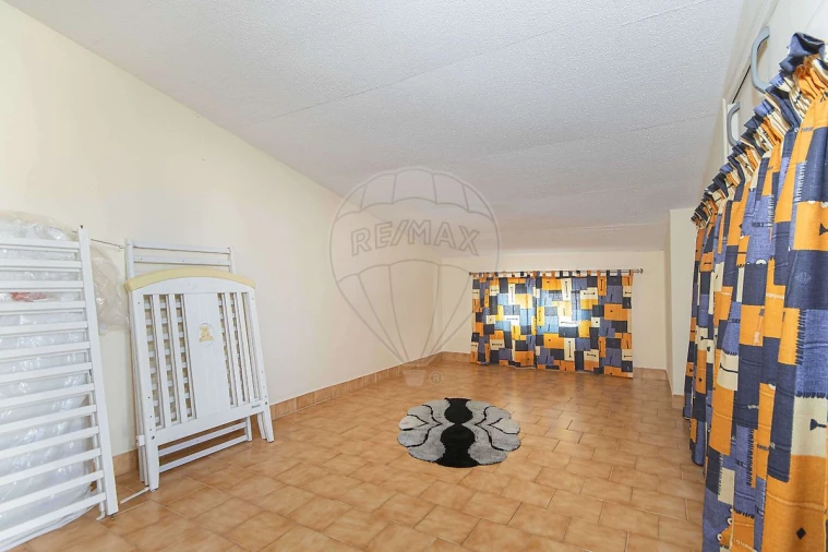 Apartamento T2 para Venda em Azambuja Foto 22