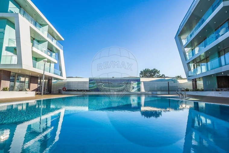 Apartamento T1 para Venda em São Martinho do Porto Foto 30