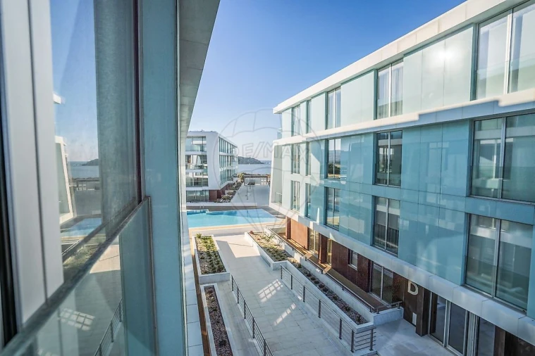 Apartamento T1 para Venda em São Martinho do Porto Foto 49