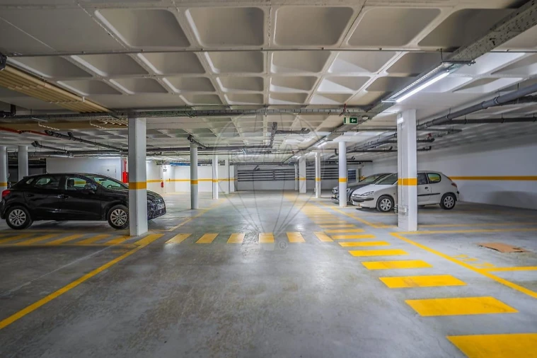 Apartamento T1 para Venda em São Martinho do Porto Foto 10