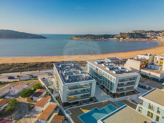 Apartamento T1 para Venda em São Martinho do Porto Foto 36