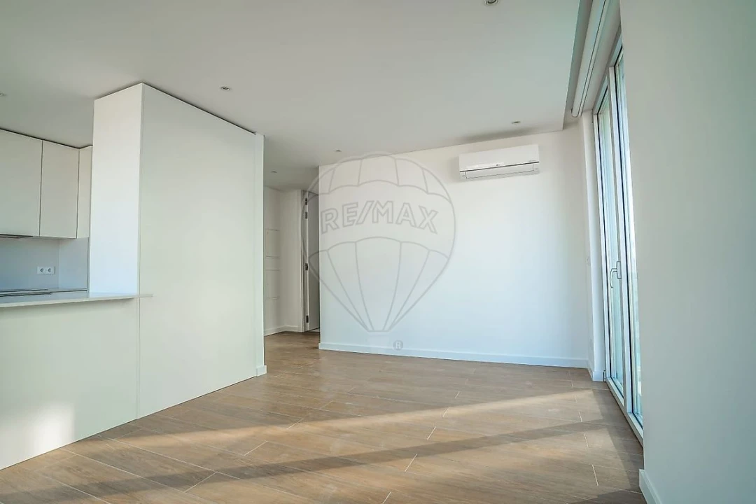 Apartamento T1 para Venda em São Martinho do Porto Foto 40