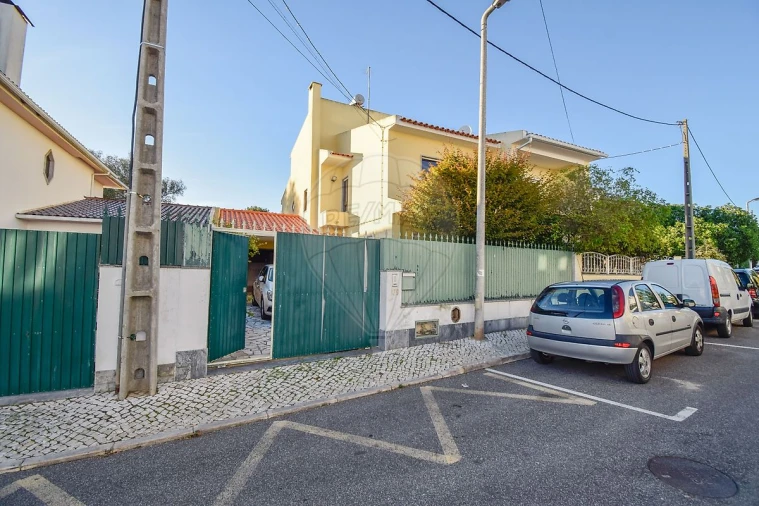 Moradia T3 para Venda em Cascais e Estoril