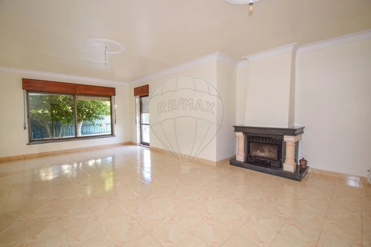 Moradia T3 para Venda em Cascais e Estoril Foto 6