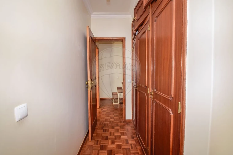 Moradia T3 para Venda em Cascais e Estoril Foto 19