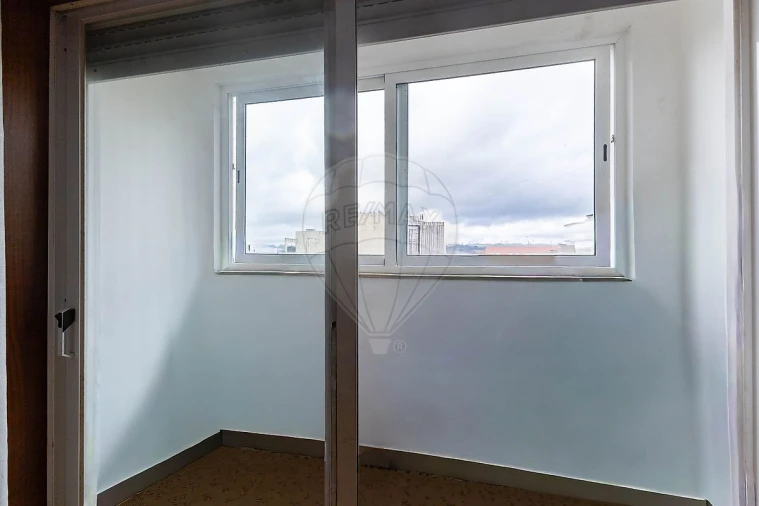 Apartamento T3 para Venda em Campo e Sobrado Foto 17