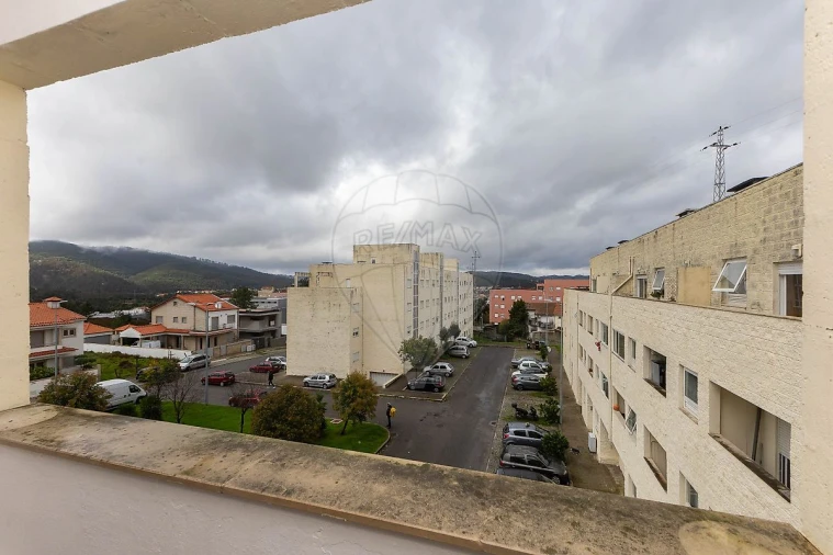 Apartamento T3 para Venda em Campo e Sobrado Foto 10