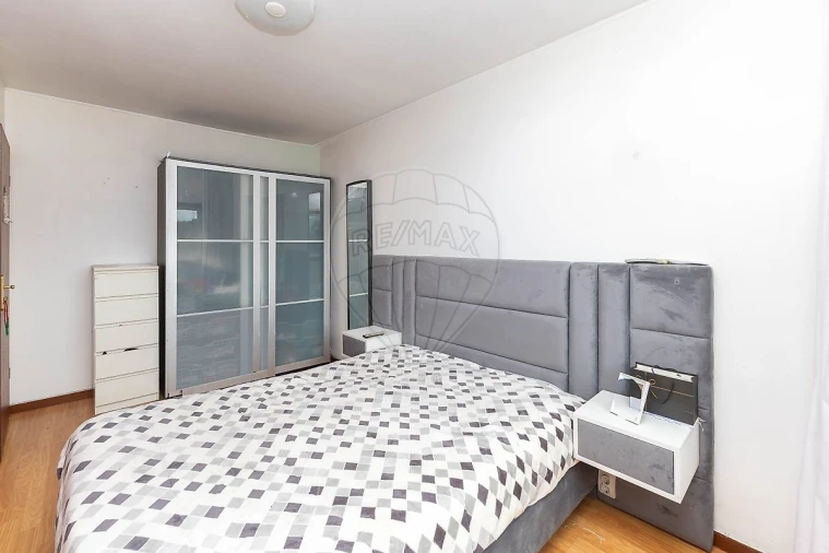 Apartamento T3 para Venda em Campo e Sobrado Foto 15