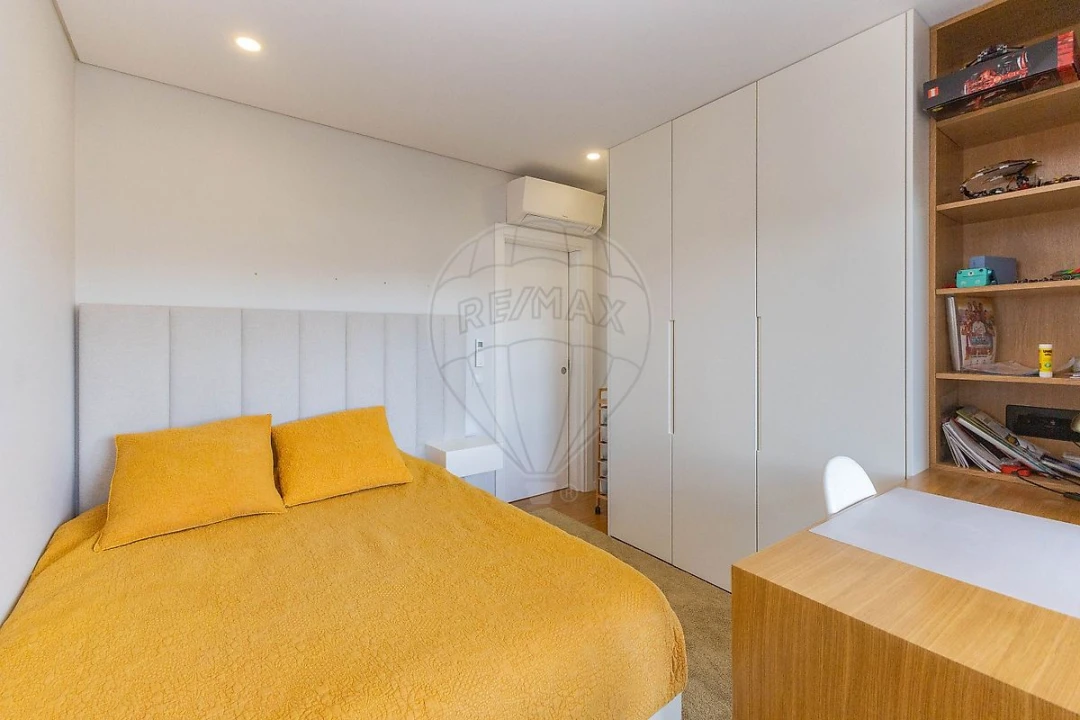 Apartamento T3 para Venda em O. Azeméis, Riba-Ul, Ul, Macinhata Seixa, Madail Foto 23