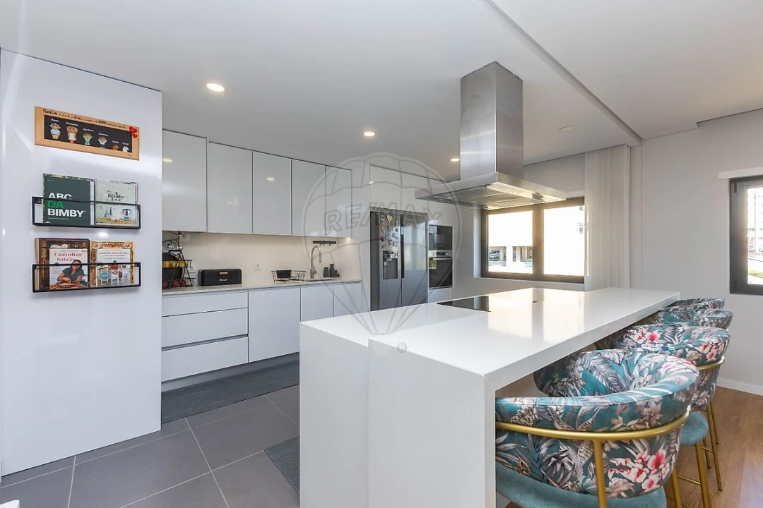 Apartamento T3 para Venda em O. Azeméis, Riba-Ul, Ul, Macinhata Seixa, Madail Foto 8