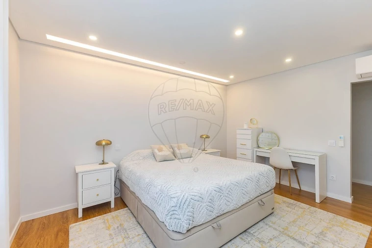 Apartamento T3 para Venda em O. Azeméis, Riba-Ul, Ul, Macinhata Seixa, Madail Foto 33