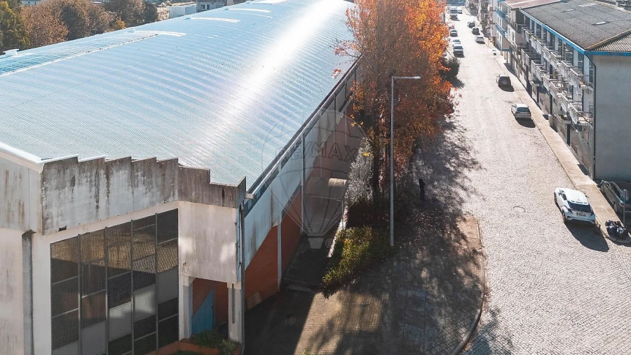 Apartamento T2 para Venda em Castêlo da Maia Foto 24