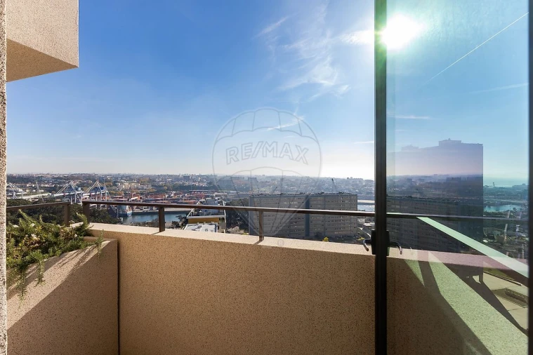 Apartamento T3 para Arrendamento em Matosinhos e Leça da Palmeira Foto 16